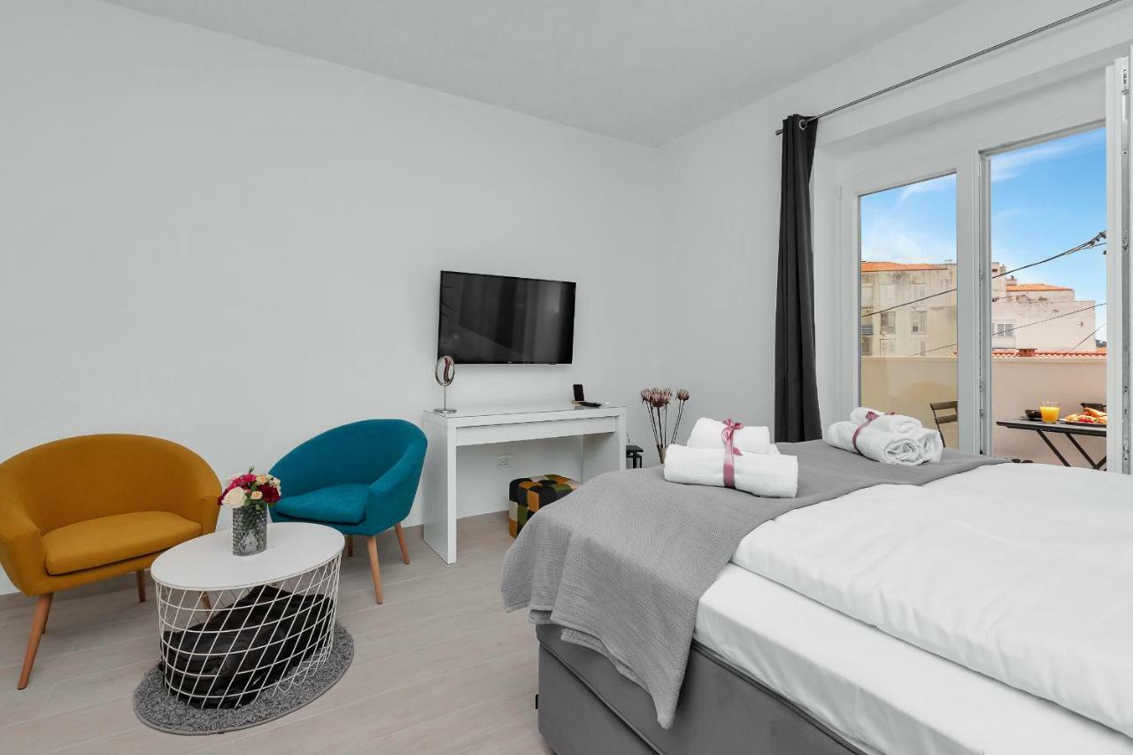 Apartments Morpheus Makarska Eksteriør billede