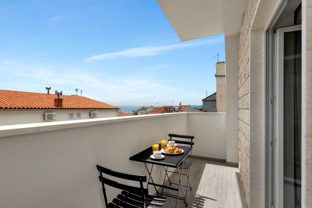 Apartments Morpheus Makarska Eksteriør billede