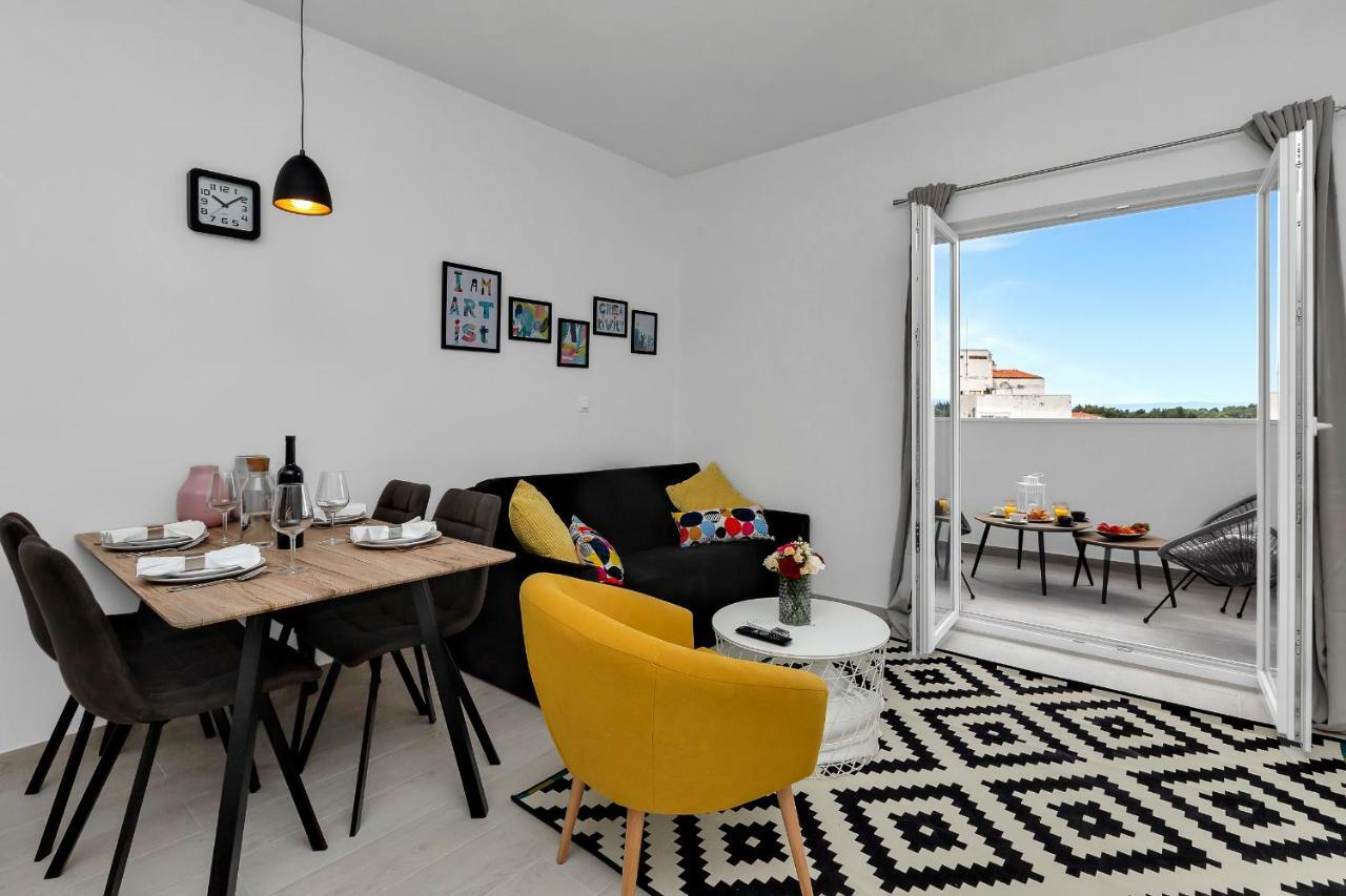 Apartments Morpheus Makarska Eksteriør billede